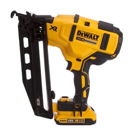 Гвоздезабиватель DeWALT 18В XR , диаметр/длина гвоздя 1.6/32-64 мм, 2 АКБ, ЗУ (DCN662D2)