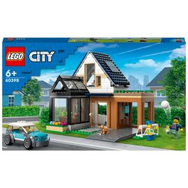 Конструктор LEGO City Семейный дом и электромобиль (60398)