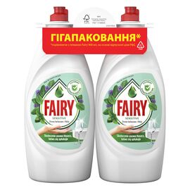 Средство для ручного мытья посуды Fairy Нежные руки Чайное дерево и Мята 2 х 900 мл (8700216759649)