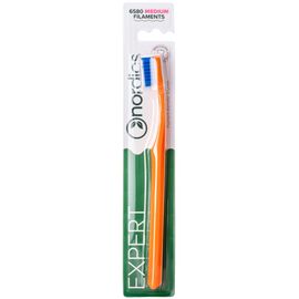 Зубная щетка Nordics 6580 Expert Curve Medium Оранжевая с голубой щетиной (3800501908280)