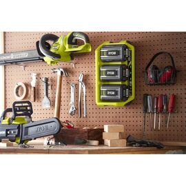 Зарядное устройство для аккумуляторов инструмента Ryobi Max Power RY36C3PA 36V, 4А, трехпортовый (5133005540)