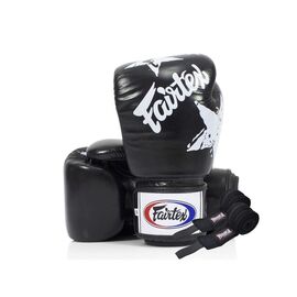 Боксерские перчатки Fairtex BGV1 Nation Print Black 14 унцій (бинти комплекті) (BGV1_Print_14oz_Black)