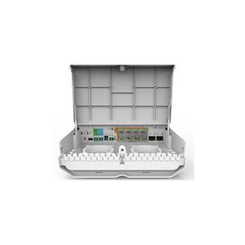 Коммутатор сетевой Mikrotik CSS610-8P-2S+OUT