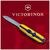 Нож Victorinox Huntsman Ukraine 91 мм Марка з трактором (1.3713.3_T3110p), изображение 5 Нож Victorinox Huntsman Ukraine 91 мм Марка з трактором (1.3713.3_T3110p), изображение 5
