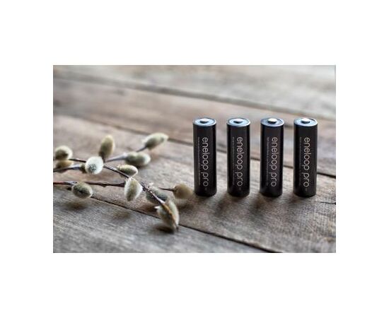 Аккумулятор Panasonic Eneloop Pro AAA 930 mAh NI-MH * 4 (BK-4HCDE/4BE), изображение 3 Аккумулятор Panasonic Eneloop Pro AAA 930 mAh NI-MH * 4 (BK-4HCDE/4BE), изображение 3