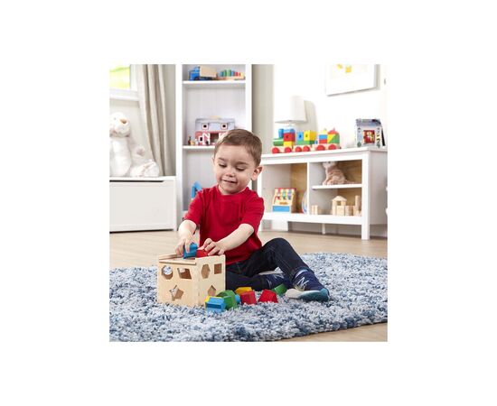 Развивающая игрушка Melissa&Doug Сортировочный куб (MD575), изображение 5 Развивающая игрушка Melissa&Doug Сортировочный куб (MD575), изображение 5