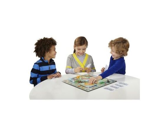 Настольная игра Hasbro Моя первая монополия (рус.язык) (A6984121), изображение 3 Настольная игра Hasbro Моя первая монополия (рус.язык) (A6984121), изображение 3