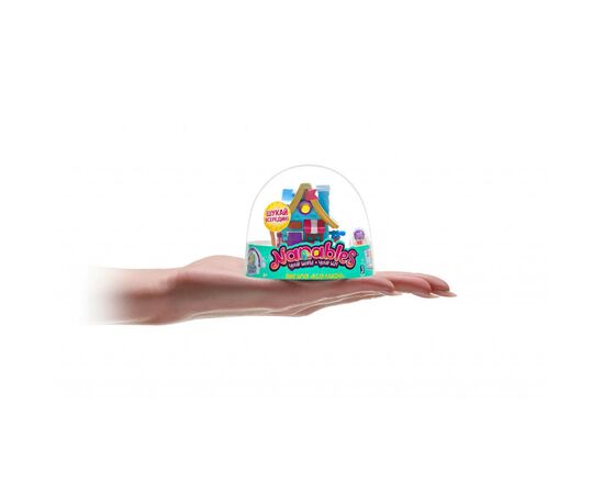 Фигурка Jazwares Nanables Small House Зимний чудесный, Книжный магазин У ками (NNB0032), изображение 2 Фигурка Jazwares Nanables Small House Зимний чудесный, Книжный магазин У ками (NNB0032), изображение 2