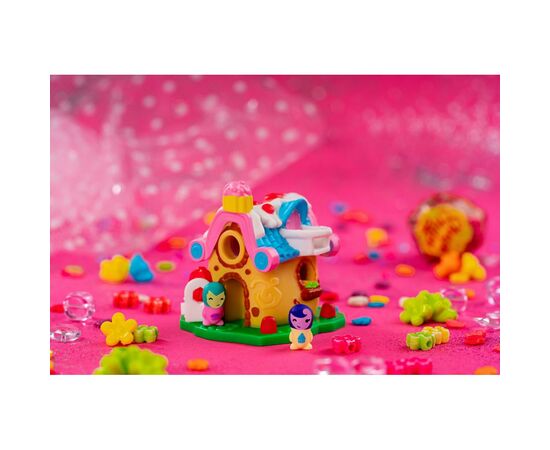 Фигурка Jazwares Nanables Small House Городок сладостей, Кондитерская Самые к (NNB0010), изображение 5 Фигурка Jazwares Nanables Small House Городок сладостей, Кондитерская Самые к (NNB0010), изображение 5