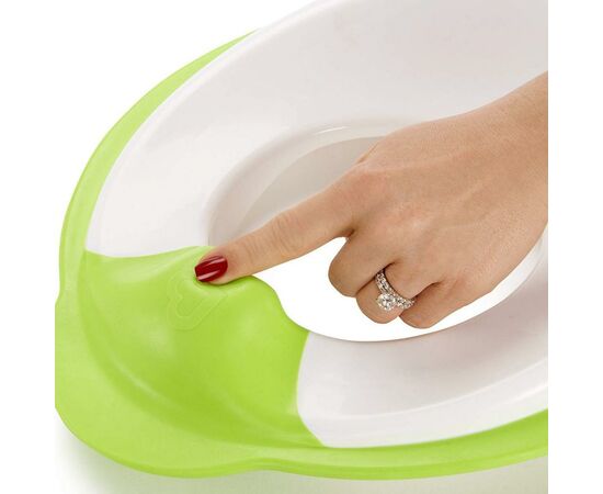 Накладка на унитаз Munchkin Grip Potty Seat (15981), изображение 3 Накладка на унитаз Munchkin Grip Potty Seat (15981), изображение 3
