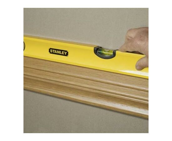 Уровень Stanley Classic Box Level L=400 мм (STHT1-43102), изображение 7 Уровень Stanley Classic Box Level L=400 мм (STHT1-43102), изображение 7