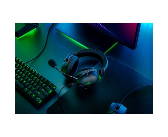 Наушники Razer Blackshark V2 Black (RZ04-03230100-R3M1), изображение 7 Наушники Razer Blackshark V2 Black (RZ04-03230100-R3M1), изображение 7