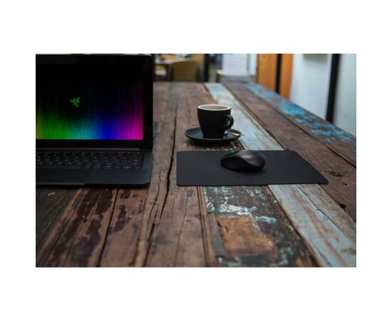Коврик для мышки Razer Goliathus Mobile Stealth Edition (RZ02-01820500-R3M1), изображение 5 Коврик для мышки Razer Goliathus Mobile Stealth Edition (RZ02-01820500-R3M1), изображение 5