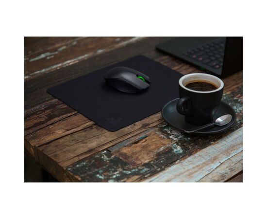 Коврик для мышки Razer Goliathus Mobile Stealth Edition (RZ02-01820500-R3M1), изображение 6 Коврик для мышки Razer Goliathus Mobile Stealth Edition (RZ02-01820500-R3M1), изображение 6