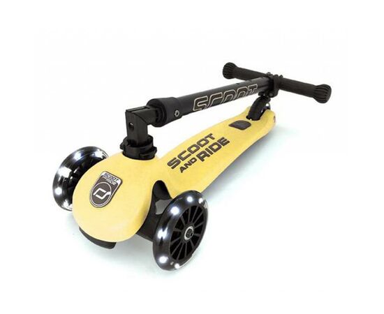 Самокат Scoot&Ride Highwaykick-3 со светящимися колесами лимон (SR-96358), изображение 2 Самокат Scoot&Ride Highwaykick-3 со светящимися колесами лимон (SR-96358), изображение 2