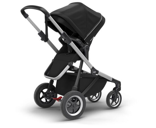 Коляска Thule 2 в 1 Sleek с люлькой Midnight Black (TH 11000007), изображение 3 Коляска Thule 2 в 1 Sleek с люлькой Midnight Black (TH 11000007), изображение 3