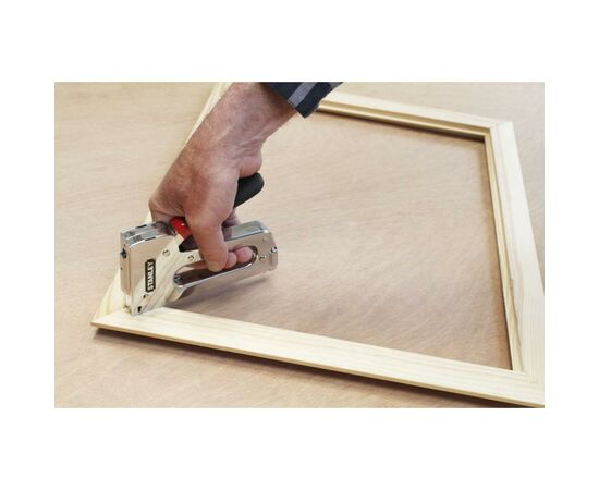 Степлер строительный Stanley TR120 Light Duty 4-10мм (STHT6-70410), изображение 2 Степлер строительный Stanley TR120 Light Duty 4-10мм (STHT6-70410), изображение 2