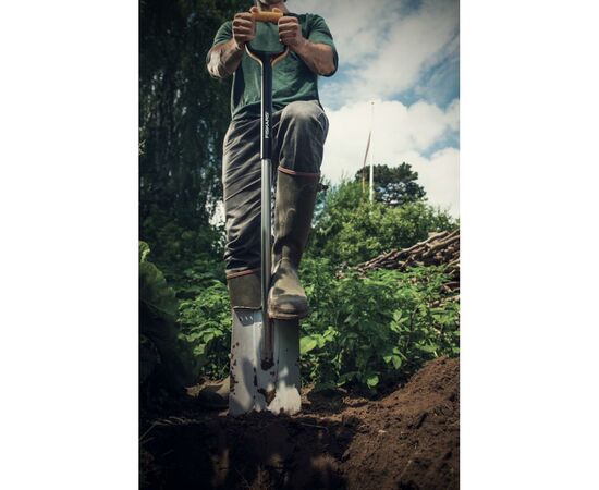 Лопата Fiskars штиковая Xact L (1003683), изображение 9 Лопата Fiskars штиковая Xact L (1003683), изображение 9