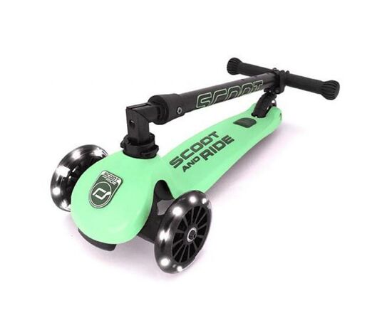 Самокат Scoot&Ride Highwaykick-3 со светящимися колесами киви (SR-96359), изображение 3 Самокат Scoot&Ride Highwaykick-3 со светящимися колесами киви (SR-96359), изображение 3