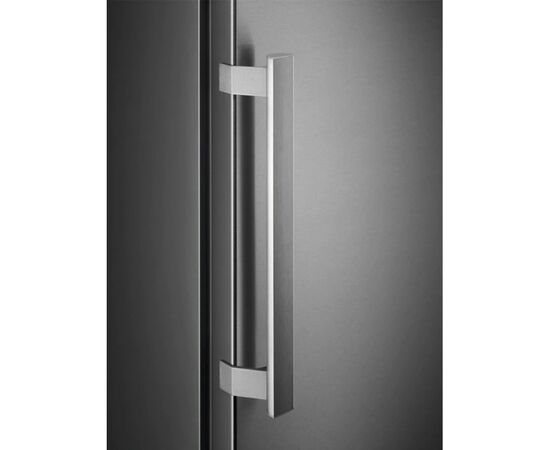 Морозильная камера Electrolux RUT7ME28X2, изображение 6 Морозильная камера Electrolux RUT7ME28X2, изображение 6