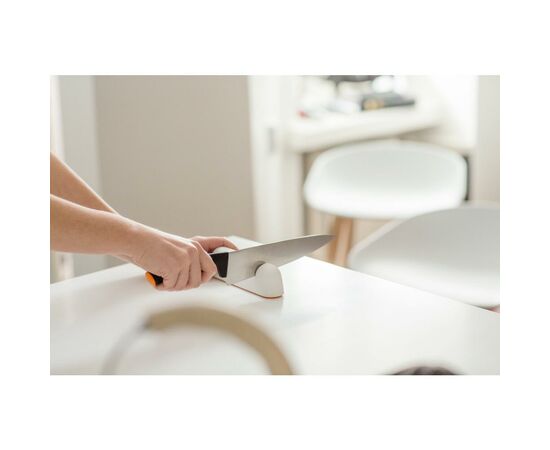 Точилка для ножей Fiskars Form White (1014214), изображение 2 Точилка для ножей Fiskars Form White (1014214), изображение 2