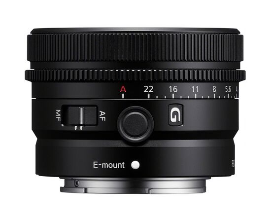 Объектив Sony 24mm, f/2.8 G для камер NEX (SEL24F28G.SYX), изображение 2 Объектив Sony 24mm, f/2.8 G для камер NEX (SEL24F28G.SYX), изображение 2
