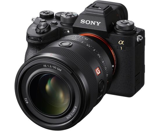 Об'єктив Sony 50mm f/1.2 GM для NEX FF (SEL50F12GM.SYX), зображення 5 Об'єктив Sony 50mm f/1.2 GM для NEX FF (SEL50F12GM.SYX), зображення 5