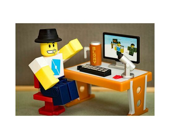 Фигурка для геймеров Jazwares Roblox Game Packs Game Dev Life, набор 2 шт. (19845R), изображение 5 Фигурка для геймеров Jazwares Roblox Game Packs Game Dev Life, набор 2 шт. (19845R), изображение 5