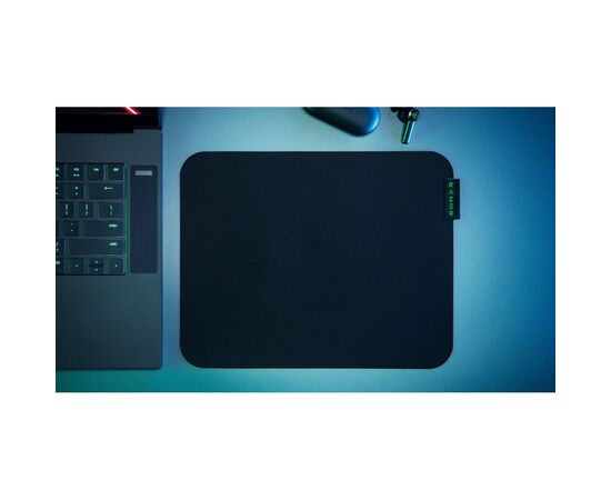 Коврик для мышки Razer Sphex V3 Small Black (RZ02-03820100-R3M1), изображение 2 Коврик для мышки Razer Sphex V3 Small Black (RZ02-03820100-R3M1), изображение 2