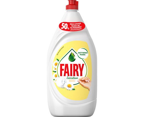 Средство для ручного мытья посуды Fairy Нежные руки Ромашка и Витамин Е 1.35 л (8001090622129)