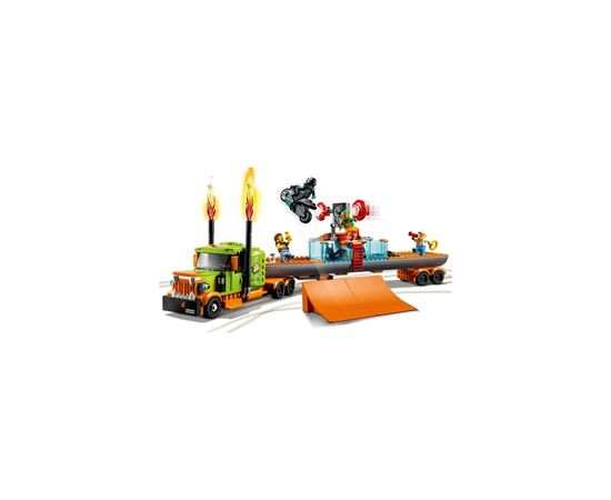 Конструктор LEGO City Stunt Грузовик для шоу каскадёров 420 деталей (60294), изображение 4 Конструктор LEGO City Stunt Грузовик для шоу каскадёров 420 деталей (60294), изображение 4