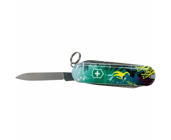 Нож Victorinox Classic Limited Edition "Deep Dive" (0.6223.L2006), изображение 4 Нож Victorinox Classic Limited Edition "Deep Dive" (0.6223.L2006), изображение 4
