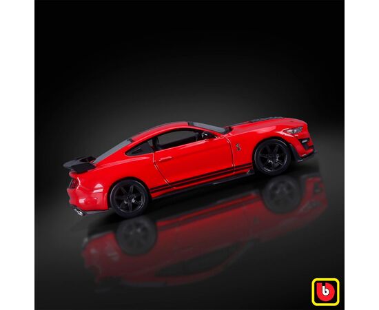 Машина Bburago Ford Shelby GT500 132 (18-43050), зображення 2 Машина Bburago Ford Shelby GT500 132 (18-43050), зображення 2