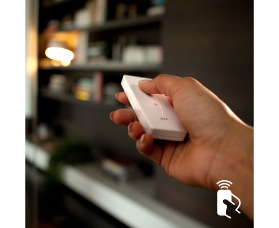 Умная кнопка Philips Hue Dimmer (929001173770), изображение 3 Умная кнопка Philips Hue Dimmer (929001173770), изображение 3