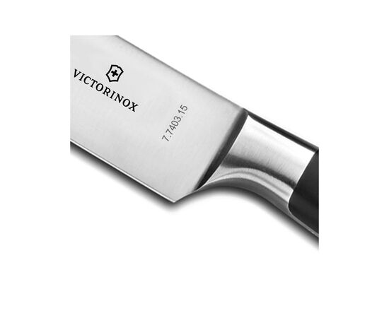 Кухонный нож Victorinox Grand Maitre Chef's 15 см Black (7.7403.15G), изображение 2 Кухонный нож Victorinox Grand Maitre Chef's 15 см Black (7.7403.15G), изображение 2