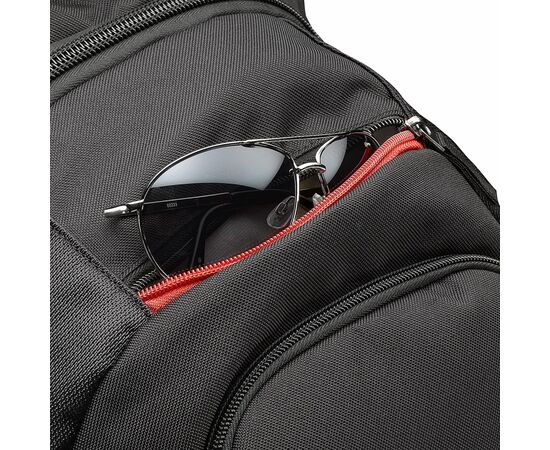 Рюкзак для ноутбука Case Logic 14" Sporty DLBP-114 Black (3201265), изображение 5 Рюкзак для ноутбука Case Logic 14" Sporty DLBP-114 Black (3201265), изображение 5