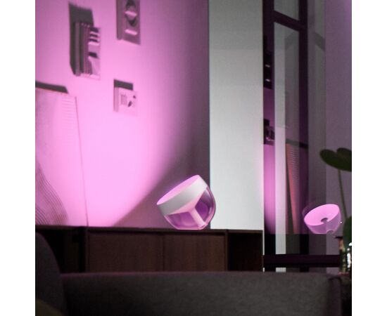 Настольная лампа Philips Hue Iris, Color, BT, DIM, біла (929002376101), изображение 4 Настольная лампа Philips Hue Iris, Color, BT, DIM, біла (929002376101), изображение 4