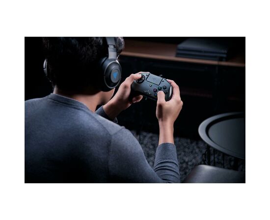 Геймпад Razer Raion Fightpad for PS4 (RZ06-02940100-R3G1), зображення 2 Геймпад Razer Raion Fightpad for PS4 (RZ06-02940100-R3G1), зображення 2