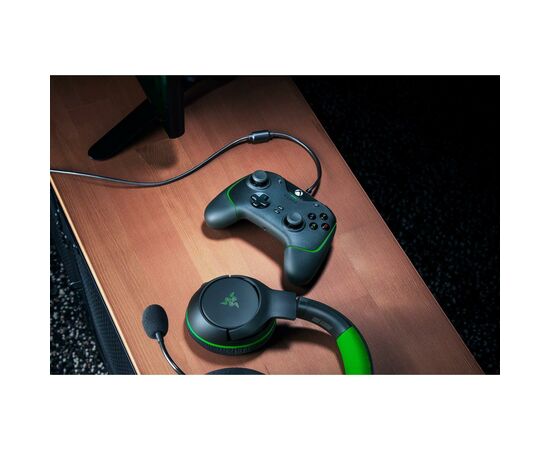 Геймпад Razer Wolverine V2 USB Black (RZ06-03560100-R3M1), зображення 7 Геймпад Razer Wolverine V2 USB Black (RZ06-03560100-R3M1), зображення 7