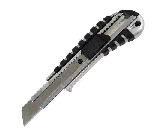 Ніж канцелярський Axent 18мм, METAL, rubber inserts, blister (6901-А)