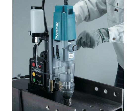 Верстак Makita HB500 на магнитной станине (HB500), изображение 2 Верстак Makita HB500 на магнитной станине (HB500), изображение 2