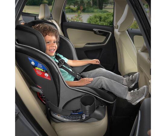 Автокресло Chicco NextFit Zip Max Air Черное с серым (79671.46), изображение 3 Автокресло Chicco NextFit Zip Max Air Черное с серым (79671.46), изображение 3