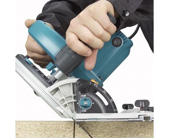 Дисковая пила Makita SP 6000J погружная, 165 мм 1300 Вт, 4,4 кг, Makpac кейс (SP6000J), изображение 4 Дисковая пила Makita SP 6000J погружная, 165 мм 1300 Вт, 4,4 кг, Makpac кейс (SP6000J), изображение 4