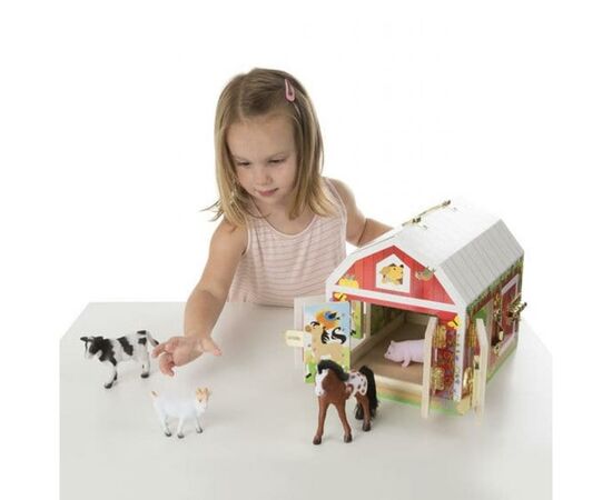 Развивающая игрушка Melissa&Doug Домик-сарай с задвижками и животными (MD2564), изображение 4 Развивающая игрушка Melissa&Doug Домик-сарай с задвижками и животными (MD2564), изображение 4