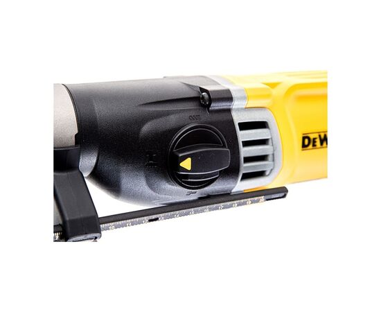 Перфоратор DeWALT SDS-Plus, 900 Вт, 3.0 Дж (D25144K), изображение 10 Перфоратор DeWALT SDS-Plus, 900 Вт, 3.0 Дж (D25144K), изображение 10