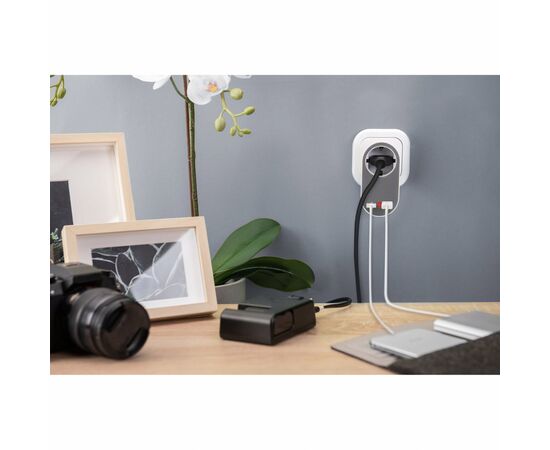 Зарядное устройство Digitus Universal USB + Power Socket (DA-70617), изображение 6 Зарядное устройство Digitus Universal USB + Power Socket (DA-70617), изображение 6