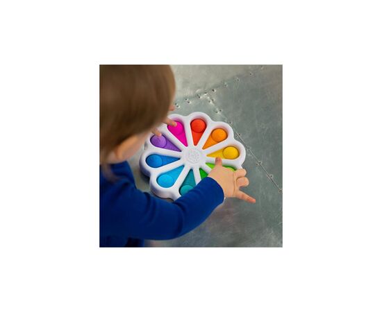 Развивающая игрушка Fat Brain Toys тактильная Цветные лепестки dimpl digits (F275EN), изображение 6 Развивающая игрушка Fat Brain Toys тактильная Цветные лепестки dimpl digits (F275EN), изображение 6