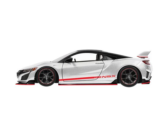 Машина Maisto Acura NSX 1:24 серебристо-белая (32536 met. white)
