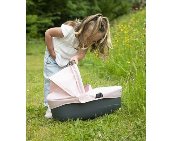 Коляска для кукол Smoby Maxi-Cosi & Quinny 3 в 1 Софт со съемной люлькой (253117), изображение 9 Коляска для кукол Smoby Maxi-Cosi & Quinny 3 в 1 Софт со съемной люлькой (253117), изображение 9