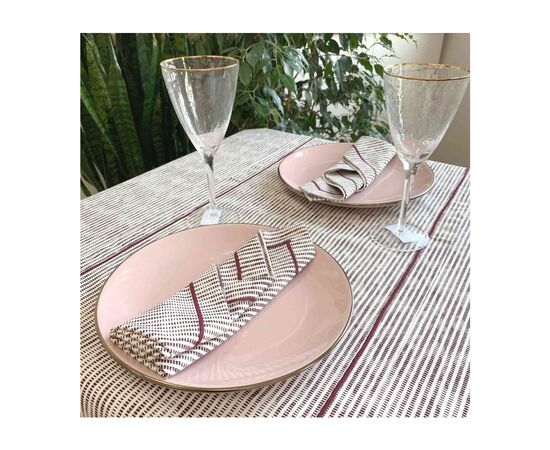 Дорожка на стол Прованс Avantime Мираж Бордо 40х140 см (17313), изображение 3 Дорожка на стол Прованс Avantime Мираж Бордо 40х140 см (17313), изображение 3